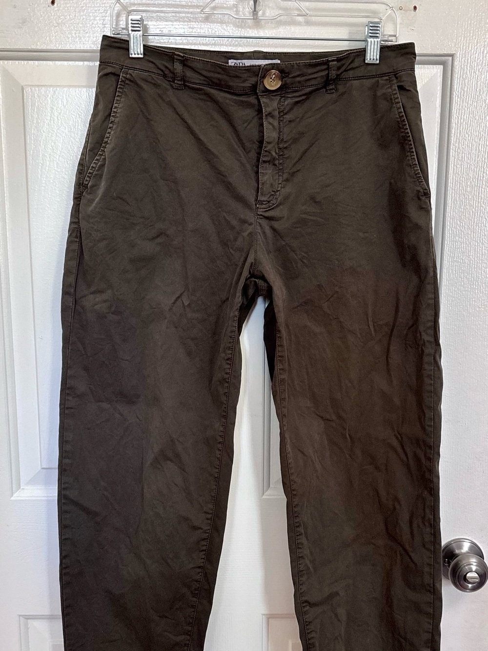 Zara High Rise Relaxed Fit Chinos in Army Green/Olive